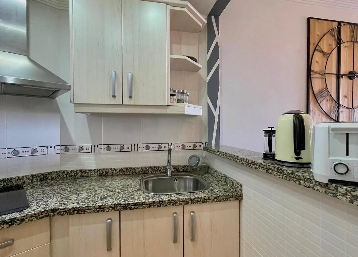 Lafrenchtouch - Moderno Y Acogedor Estudio Vista Mar Torremolinos 0*,  Španělsko